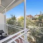 Gorgeous In With Wifi