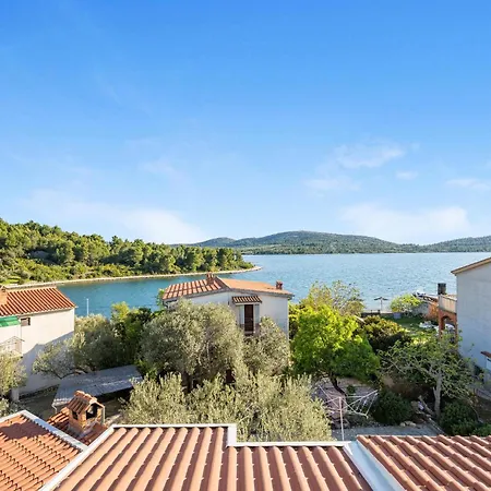 Apartamento Gorgeous In With Wifi